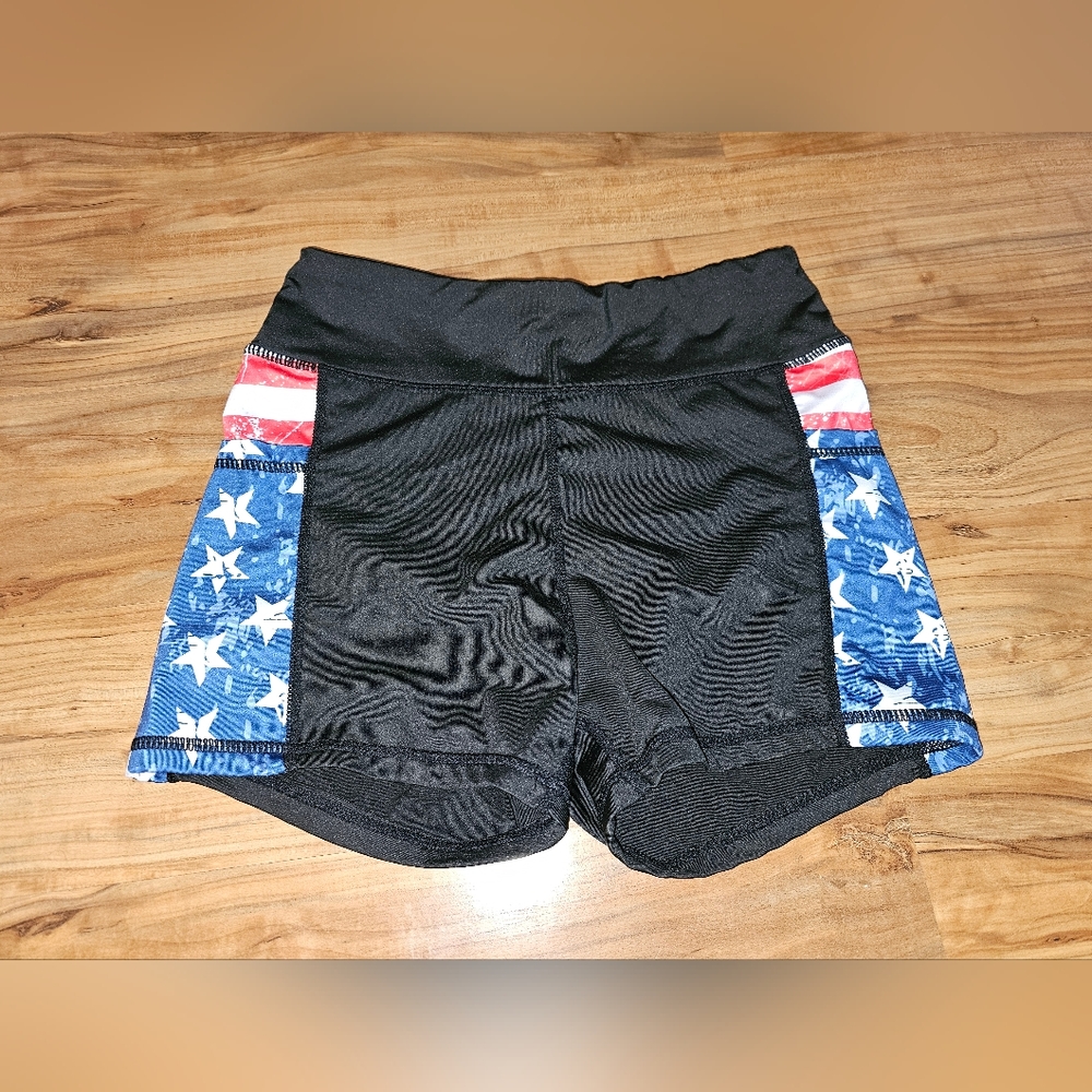 Meduim shorts - Picture 1 of 2